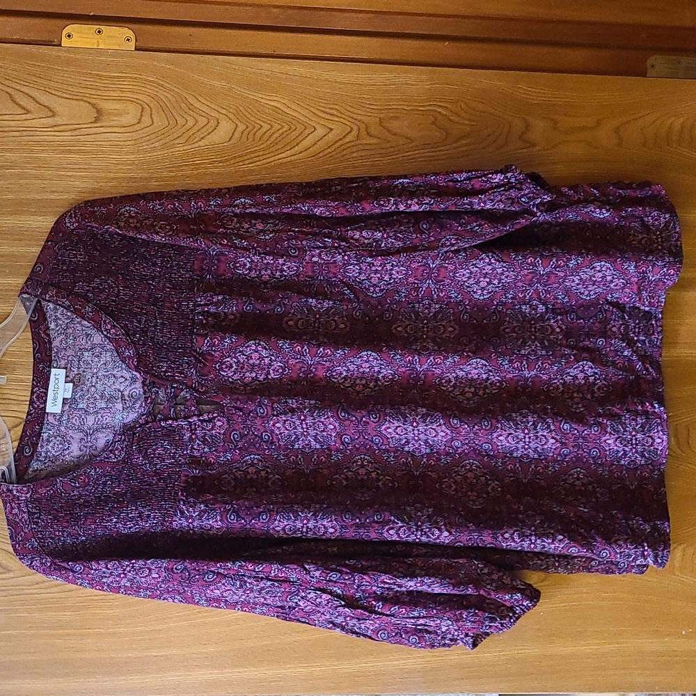 Westport 2x pop over blouse.